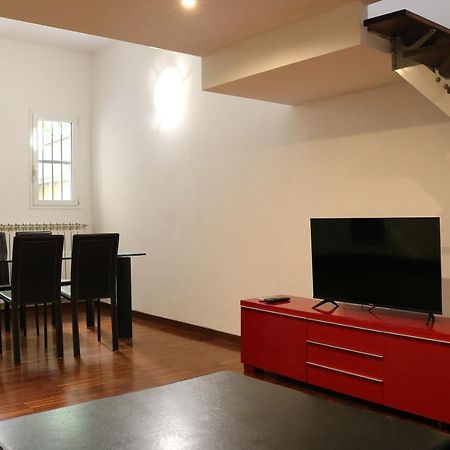 Cozy & Large Loft Famagosta Apartman Milánó Kültér fotó